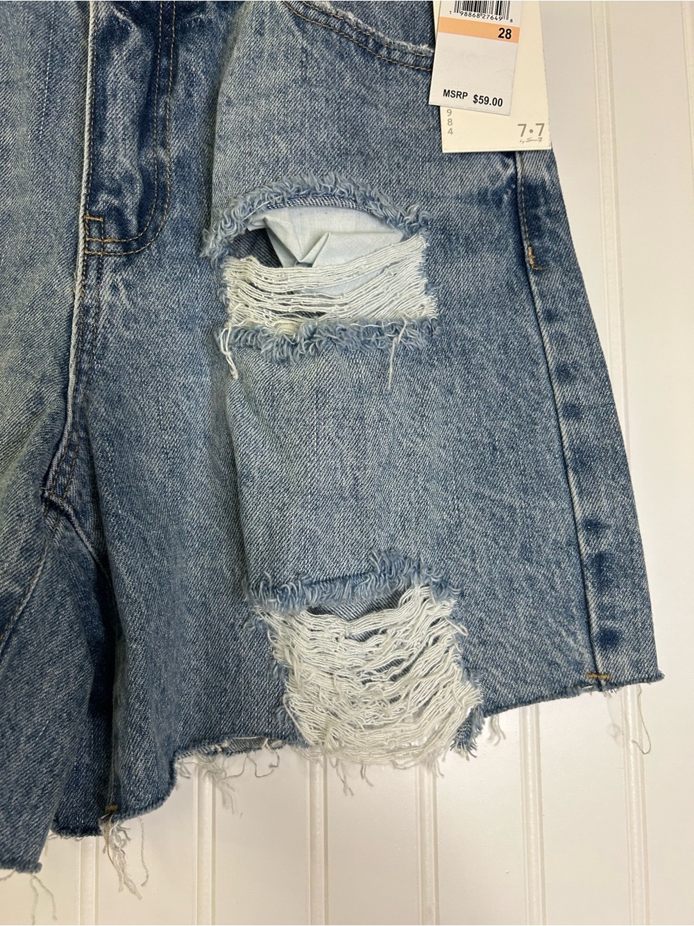 Seven7 High-Rise 90s Short Distressed Denim Shorts Size 28 - Picture 3 of 9